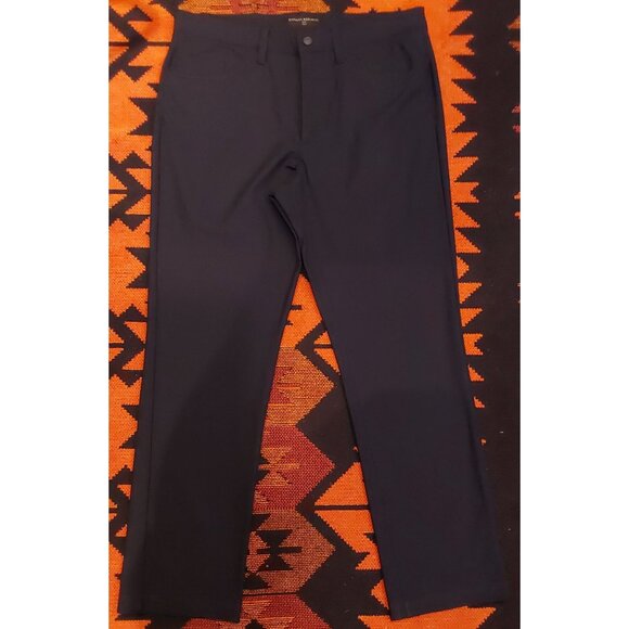 Banana Republic Men's Navy Slim Activewear Dress Pants. 31W x 30L - Picture 2 of 7